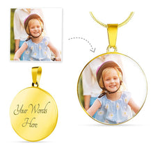 Load image into Gallery viewer, Customizable Silver/Gold Necklace with Circle Pendant