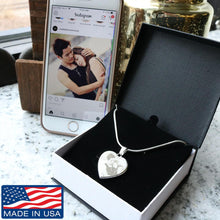 Load image into Gallery viewer, Customizable Silver/Gold Necklace with Heart Pendant